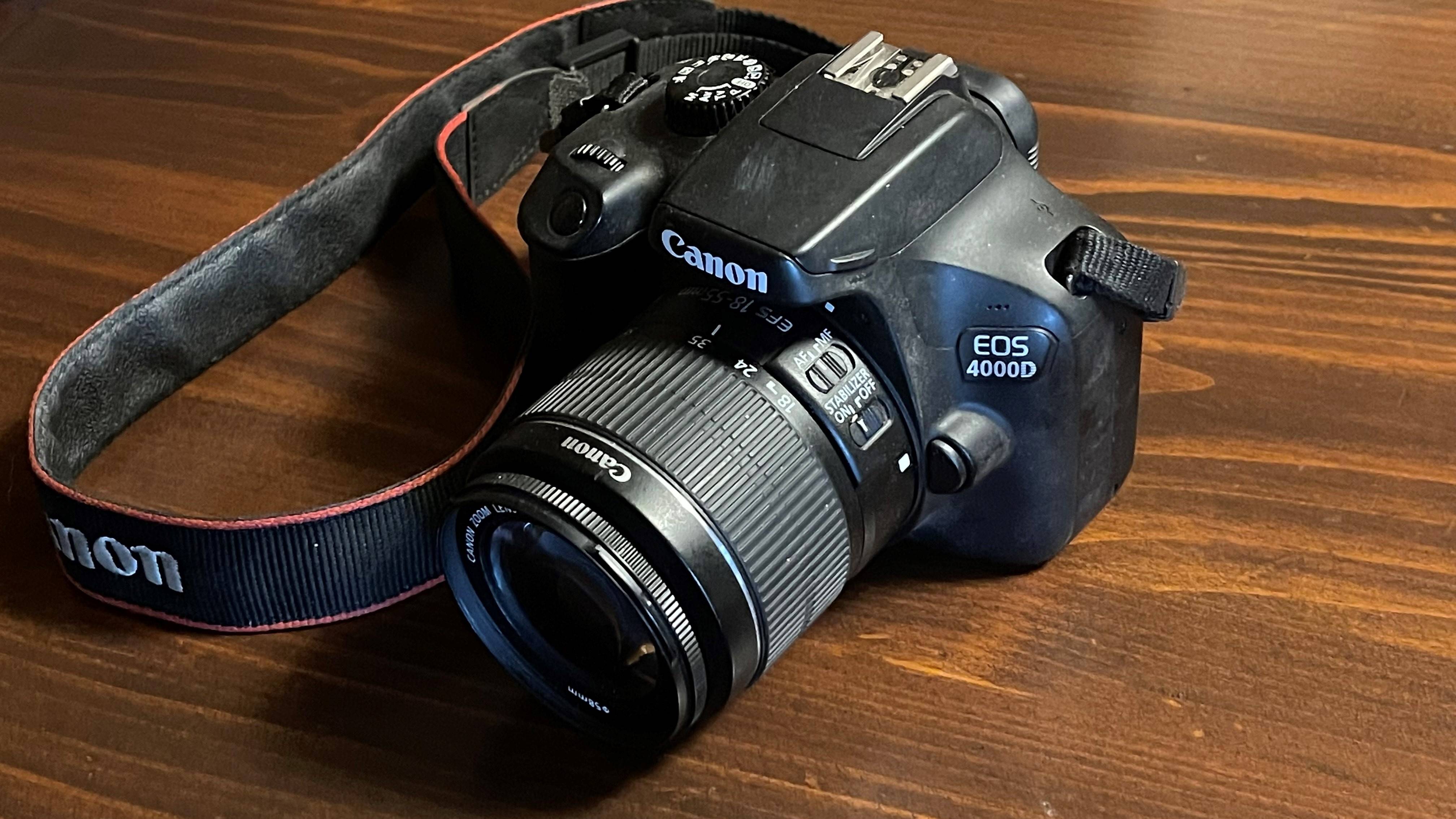 D4000