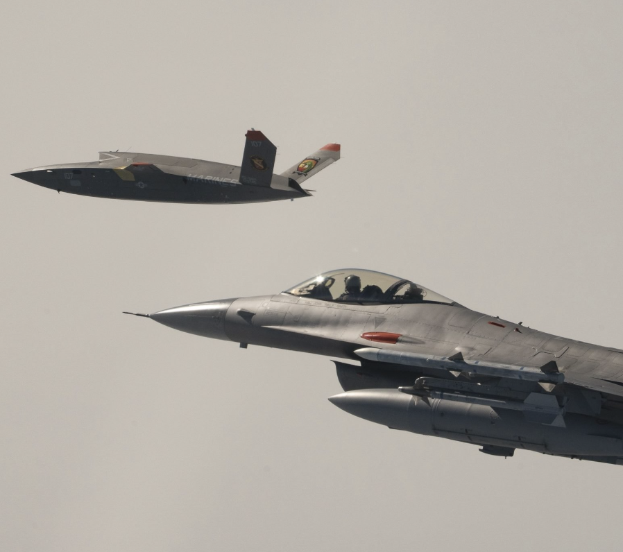 U.S. Marine Corps Tests "Drone Wingman"